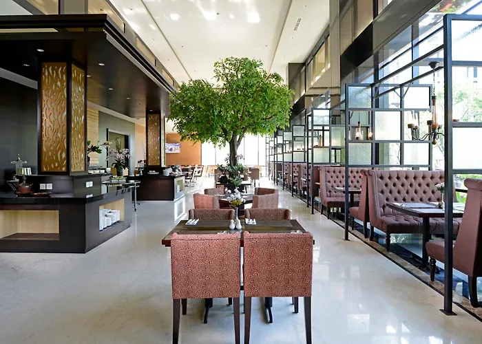 Aria Centra Surabaya